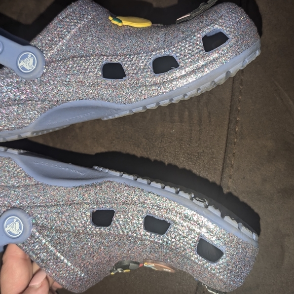 Crocs - Picture 3 of 5